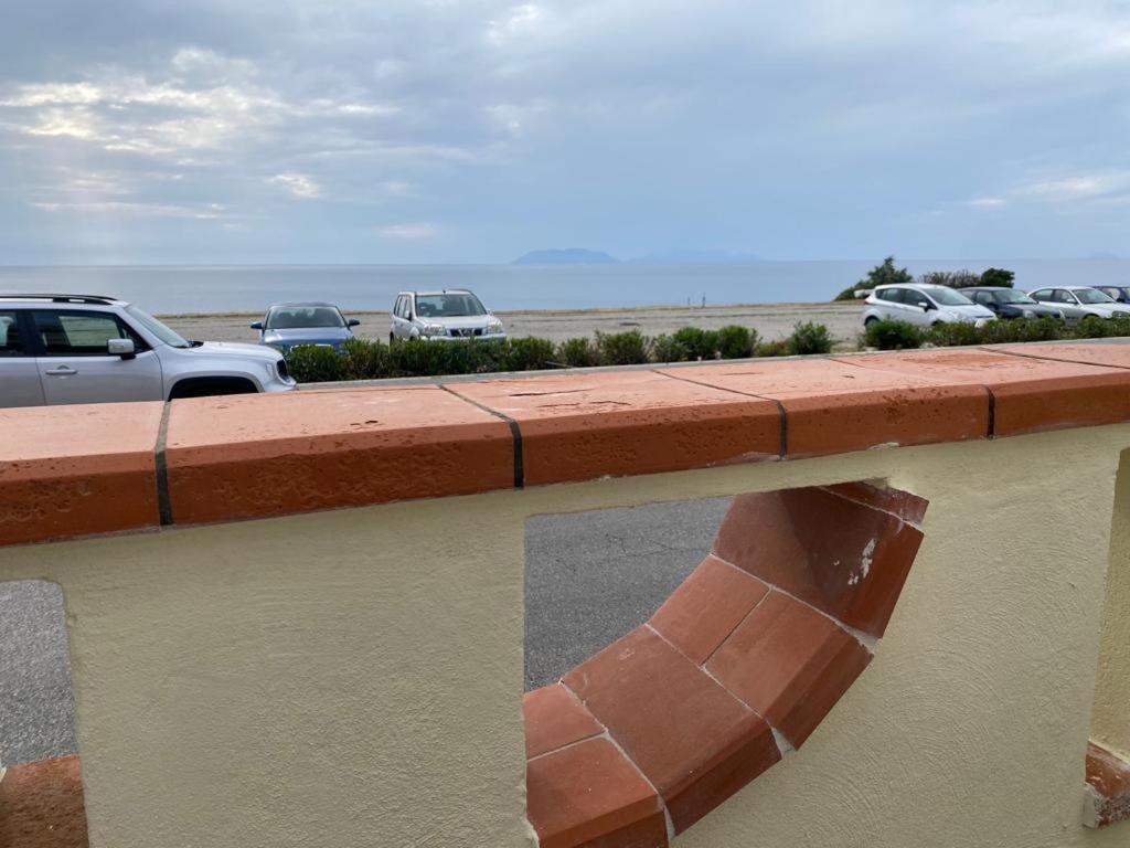 Vista Eolie Milazzo- Apartments Bagian luar foto
