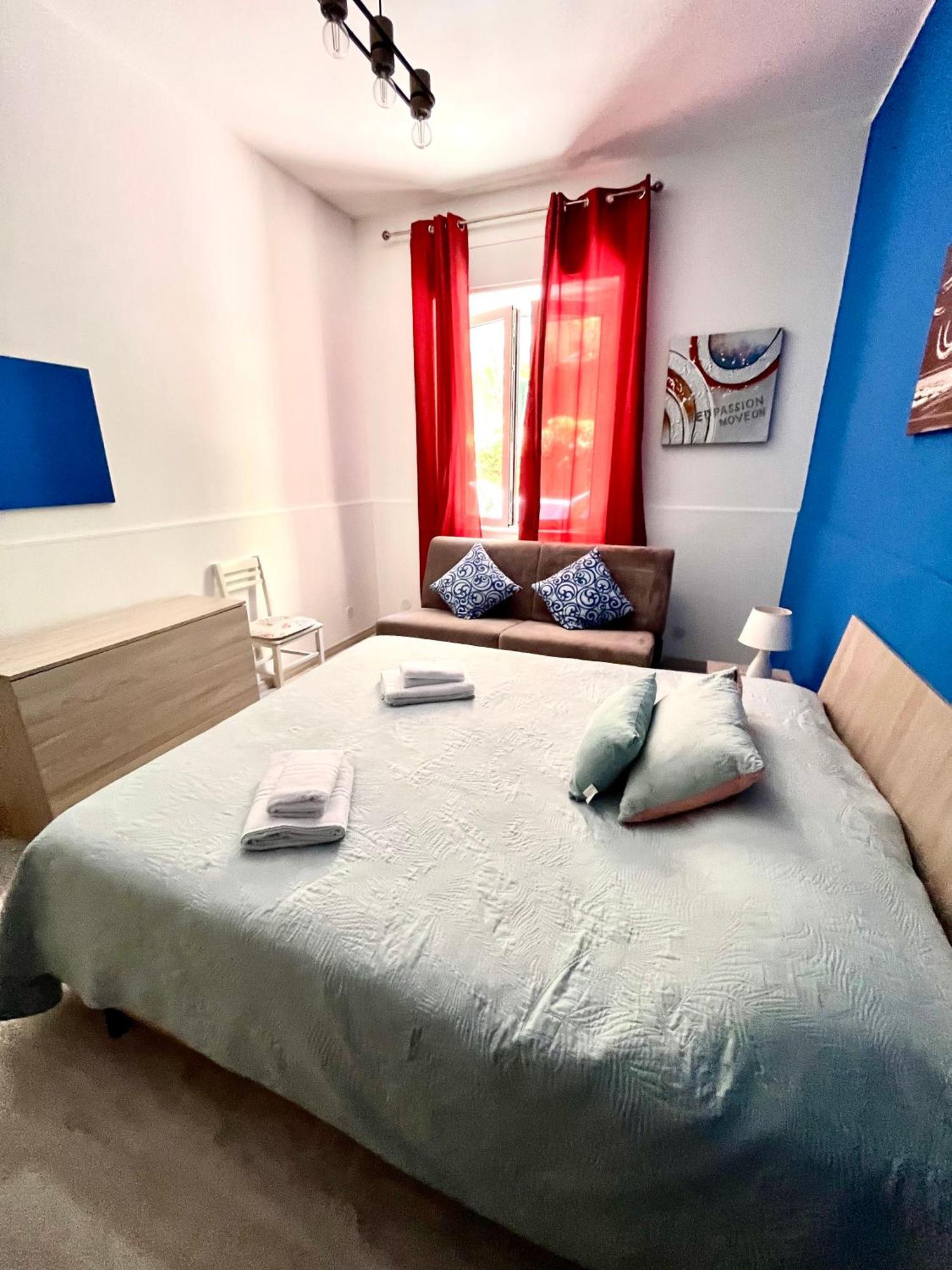 Vista Eolie Milazzo- Apartments Bagian luar foto